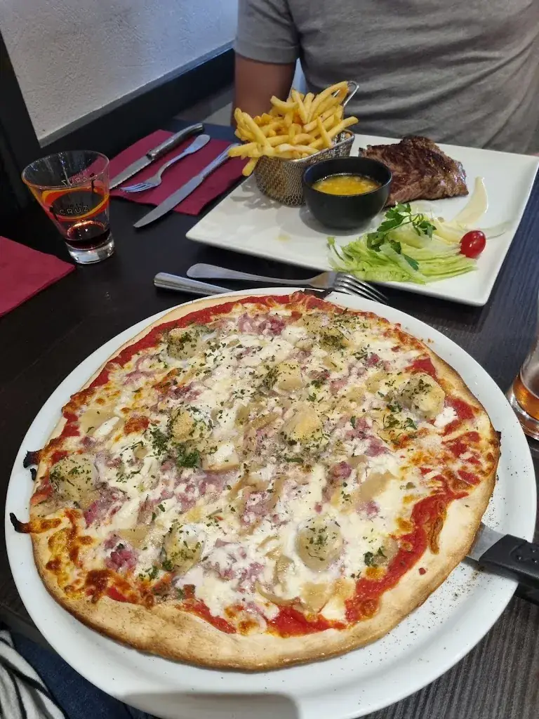 Pascale CROCHET_La Casamance_Saint-Philbert-de-Grand-Lieu_review