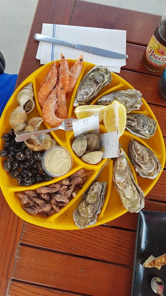 Chrissy H._La Dégust' Vente et dégustation_Saint-Méloir-des-Ondes_review