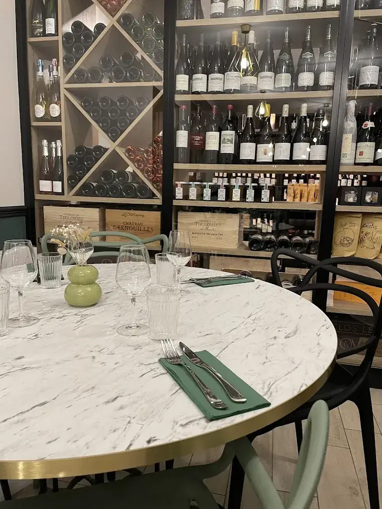 Le W Restaurant, Cave à Vin, Kusmi tea_Saint-Méloir-des-Ondes_slider_image_1