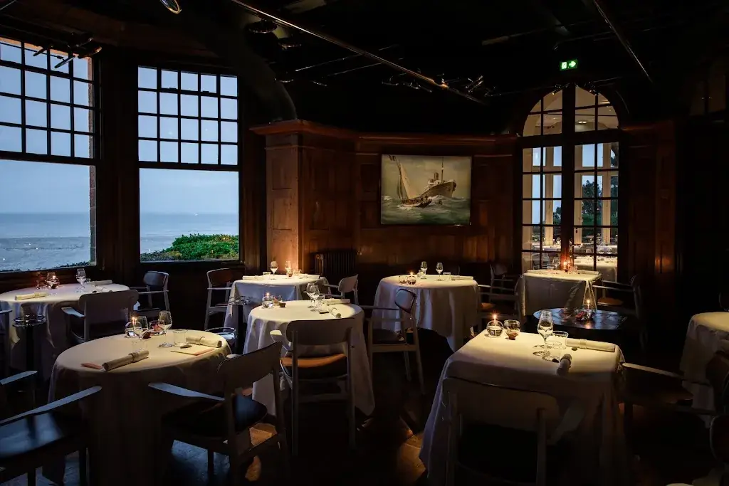 Le Coquillage restaurant in Saint-Méloir-des-Ondes