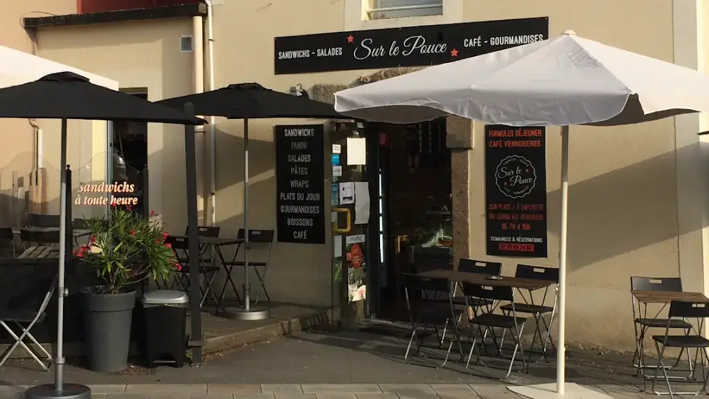 Sur Le Pouce Saint-Méloir-des-Ondes restaurant in Saint-Méloir-des-Ondes