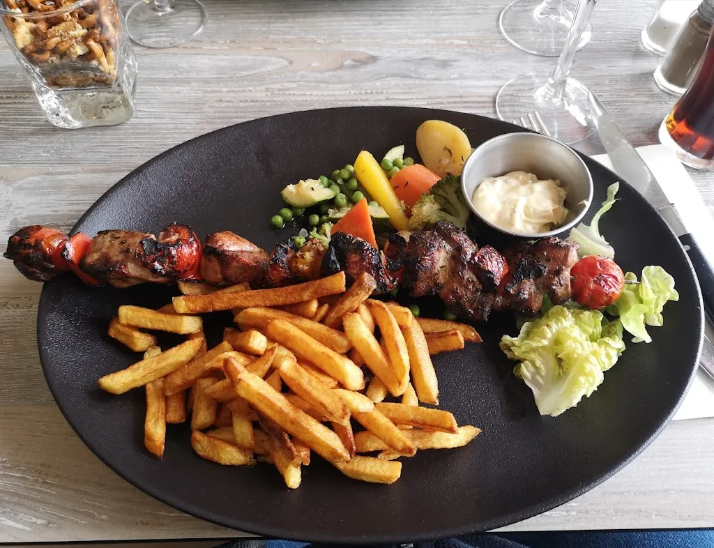 Lesley Scull_Ty braise_Saint-Méloir-des-Ondes_review