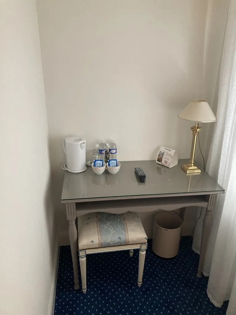 Monica Rivera_Domaine du Limonay, The Originals Collection_Saint-Méloir-des-Ondes_review