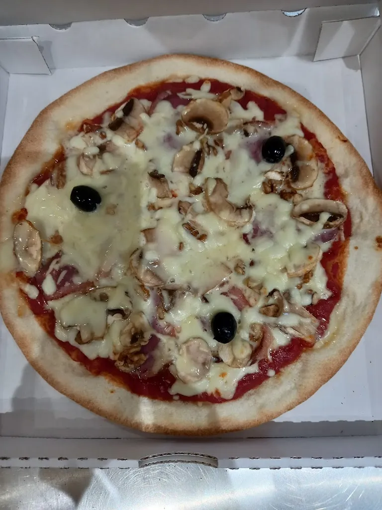 Menu_Ker Pizza_Saint-Méloir-des-Ondes_image_9