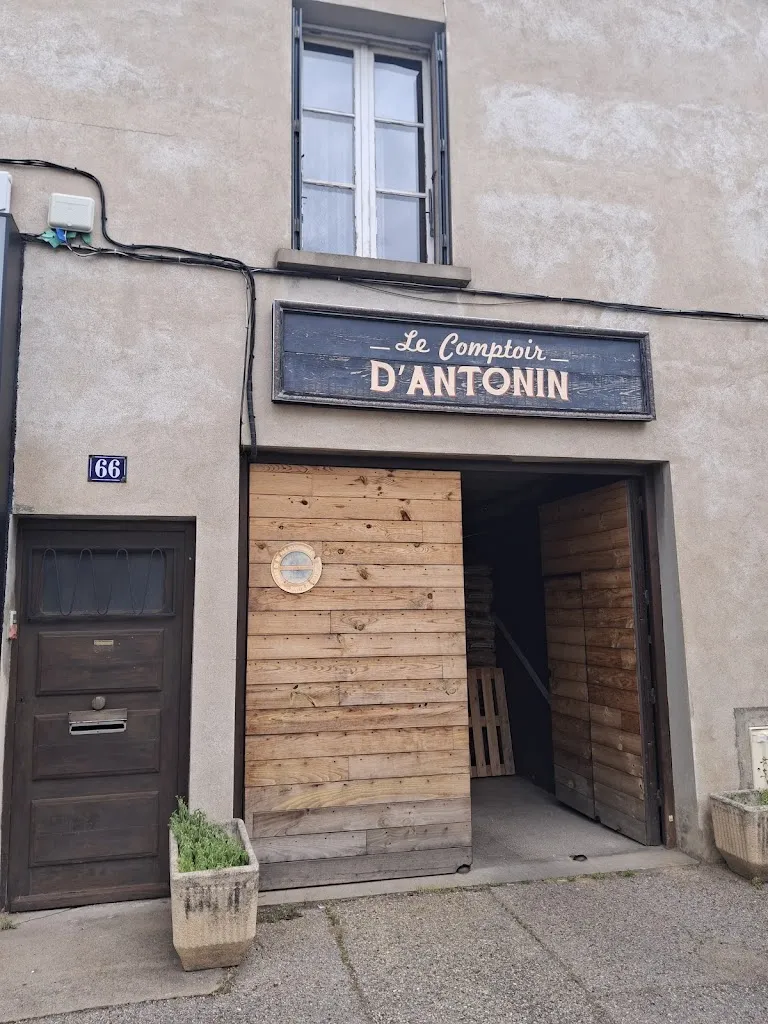 Laurent Vivert_LE COMPTOIR D ANTONIN_Craponne_recensione