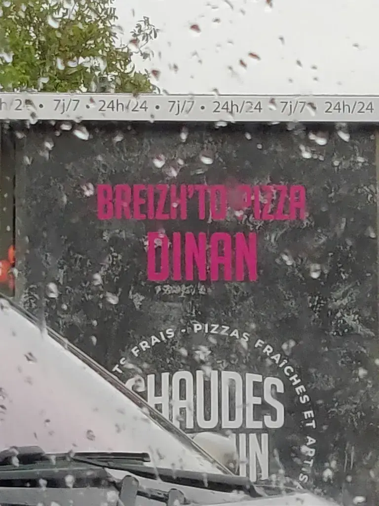 Breizh'to Pizza distributeur de pizzas_Saint-Méloir-des-Ondes_slider_image_3