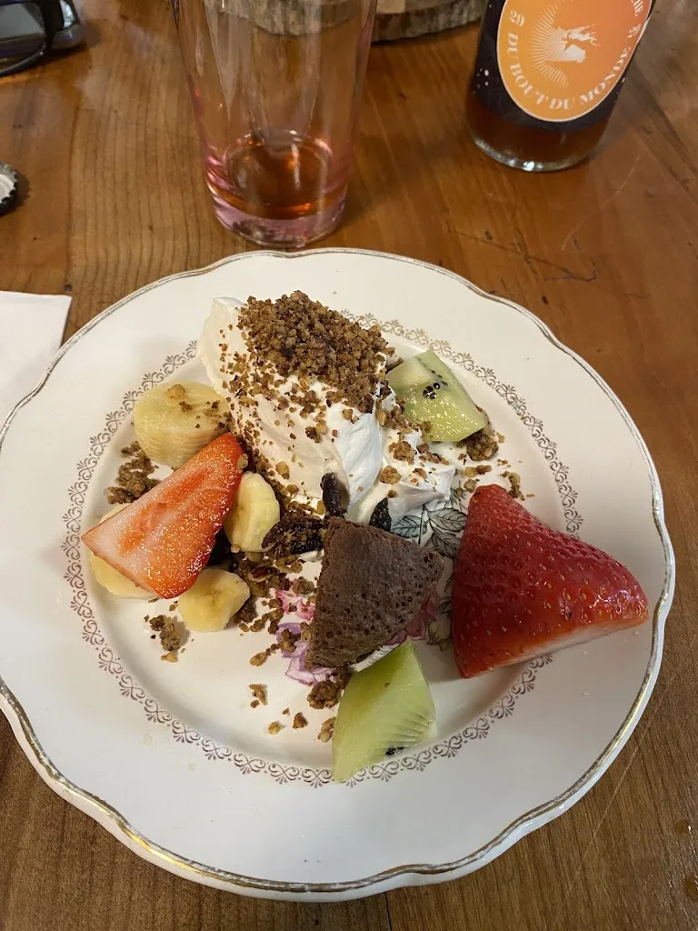 Ty Reuz Épicerie Petite Restauration Café_Saint-Rivoal_slider_image_3