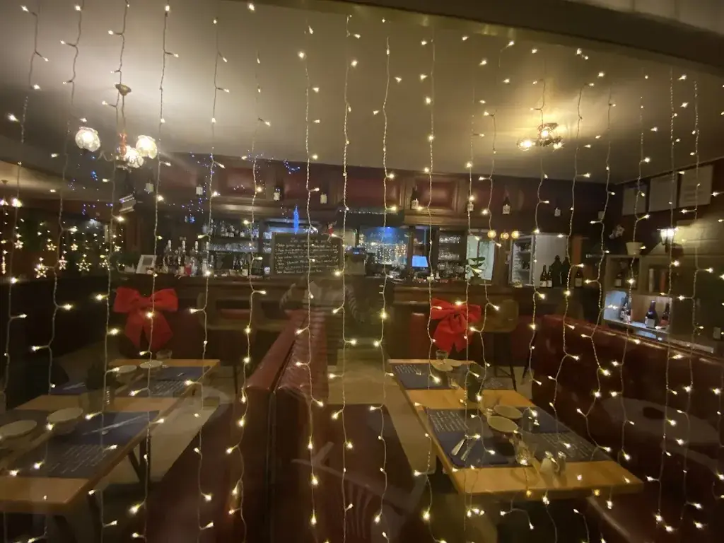 La Carpentiere Creperie cave à vins restaurant in Scaër