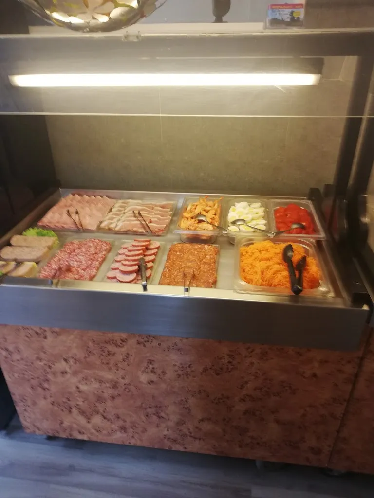 Ty Louët Leuhan_Leuhan_slider_image_2