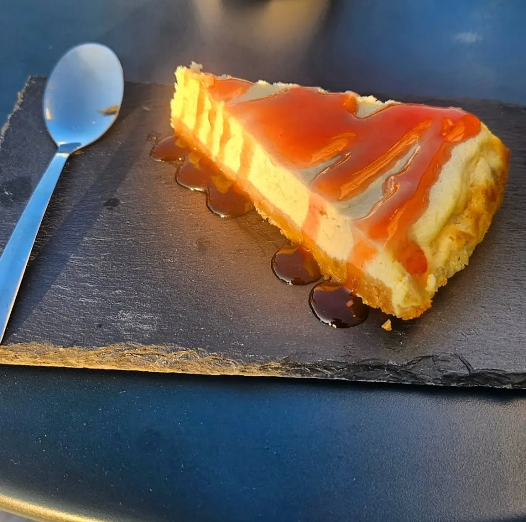 Le 80’s_Taulé_slider_image_3