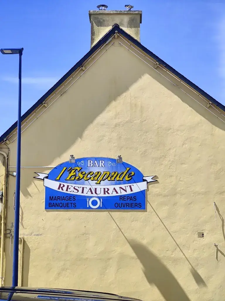 Hadiza_L'escapade_Telgruc-sur-Mer_review