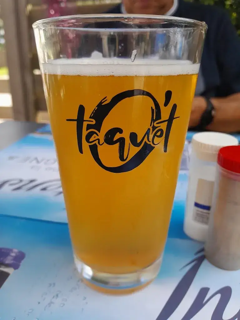 Stephanie Baltazar_L'escapade_Telgruc-sur-Mer_review