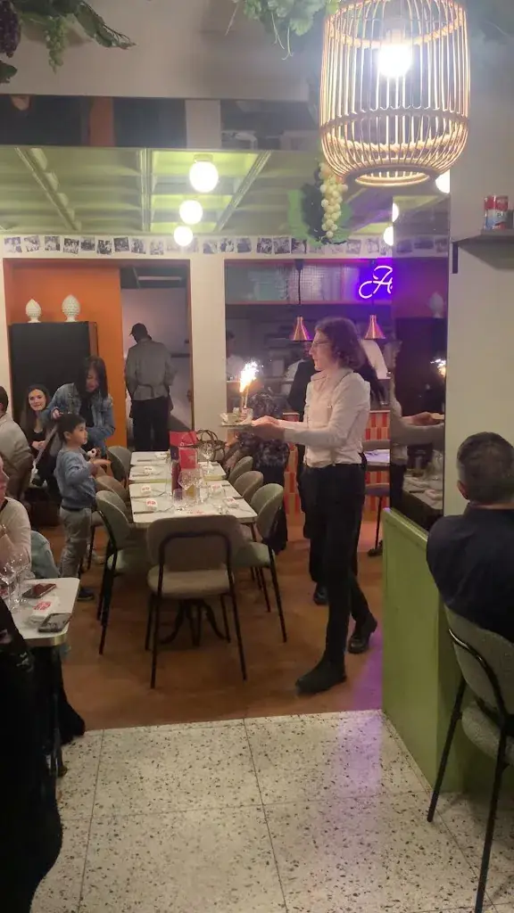 Casa Valentino Da Antonio e Marco_Craponne_slider_image_2