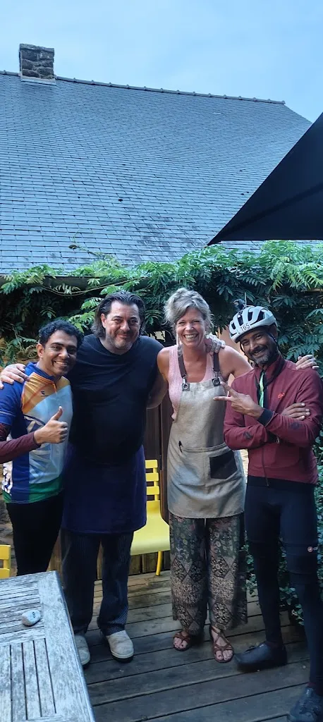 sreenivas K.V_Le Genty Home_Tinténiac_review