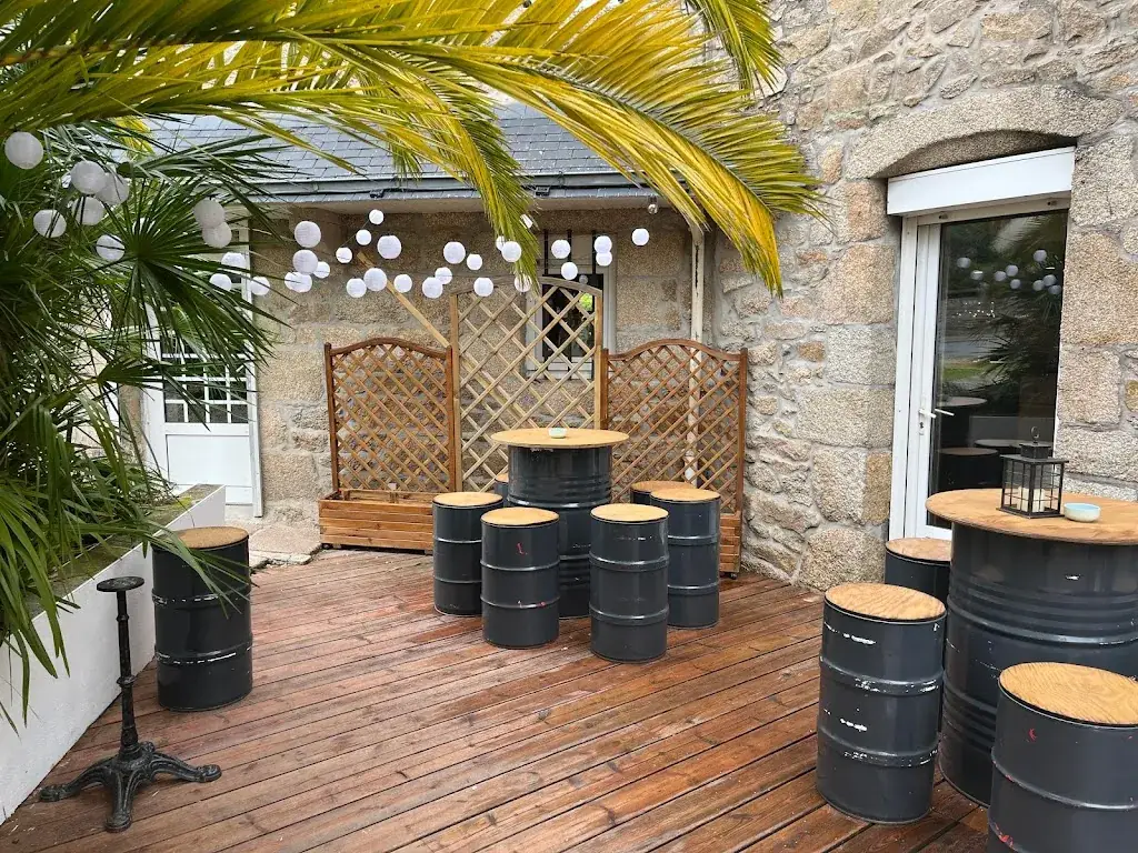 Maman Poule_Trélévern_slider_image_1