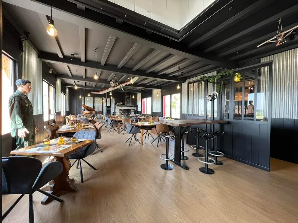 Le Racer Café_Trélivan_slider_image_1