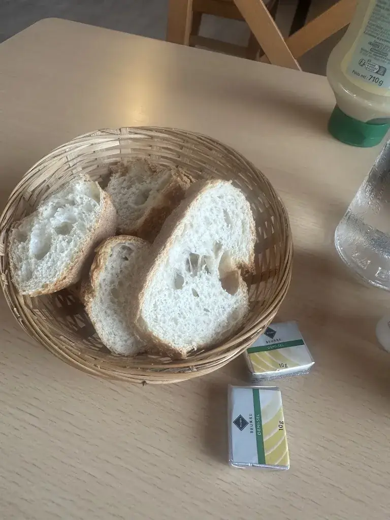 Menu_Le Poisson Rouge. Restaurant_Trinité-Surzur_image_3