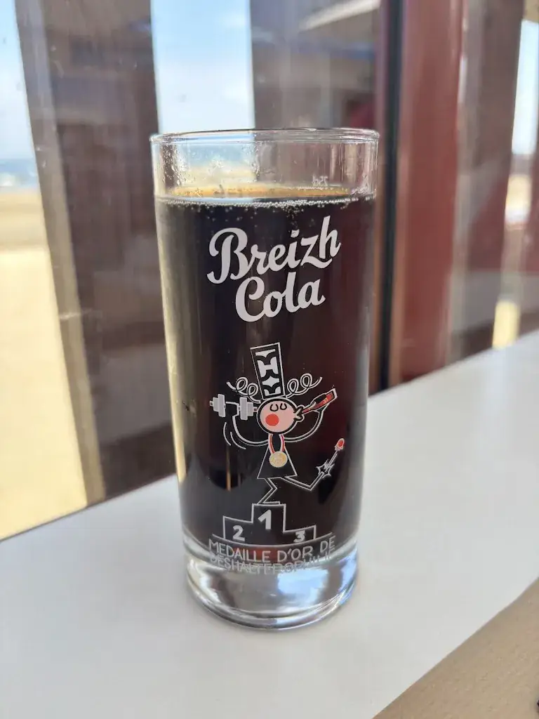 Peach_Au Bout Du Quai_Saint-Pierre-Quiberon_review