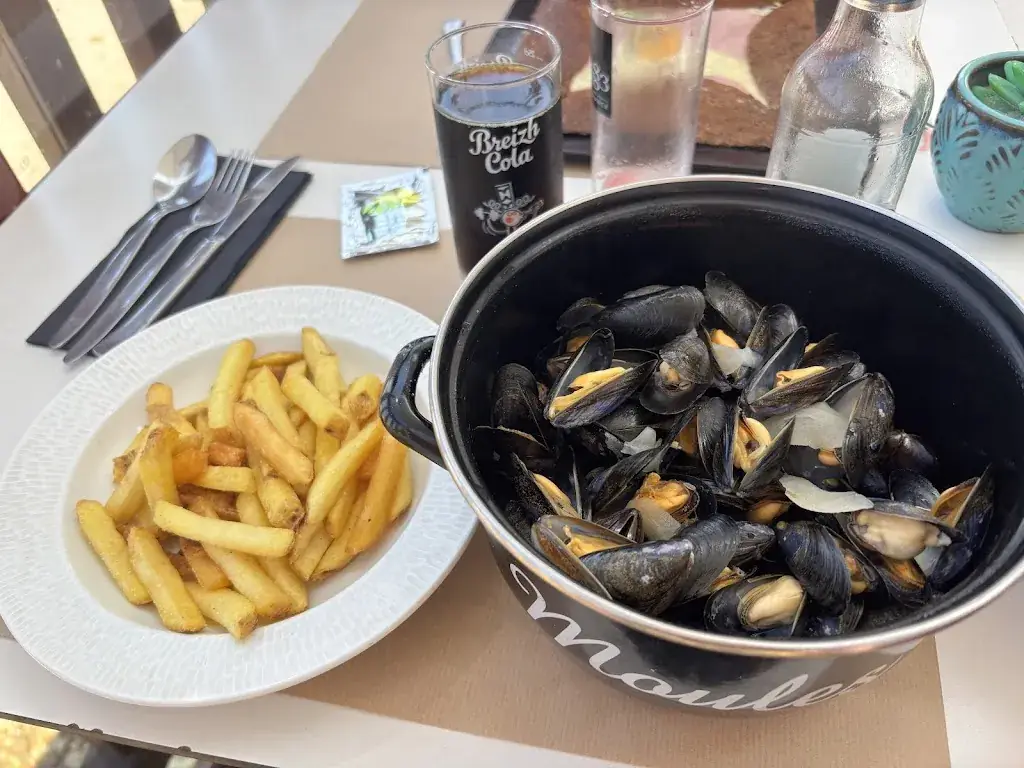 Au Bout Du Quai_Saint-Pierre-Quiberon_slider_image_2