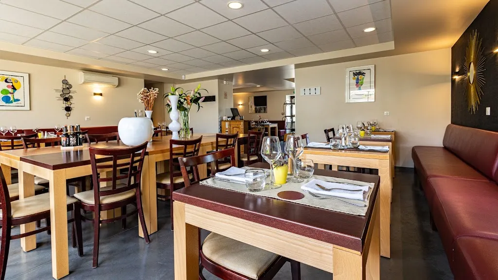 Auberge Bressane de Buellas Restaurant in Buellas