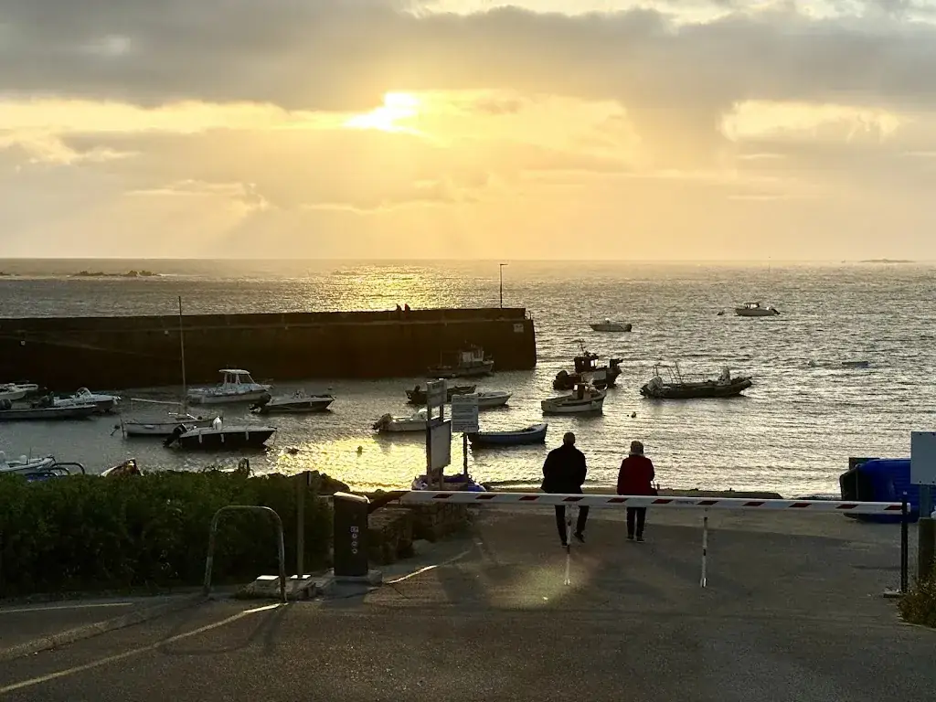 Guillaume RENARD_La Mise à l'Eau_Saint-Pierre-Quiberon_review