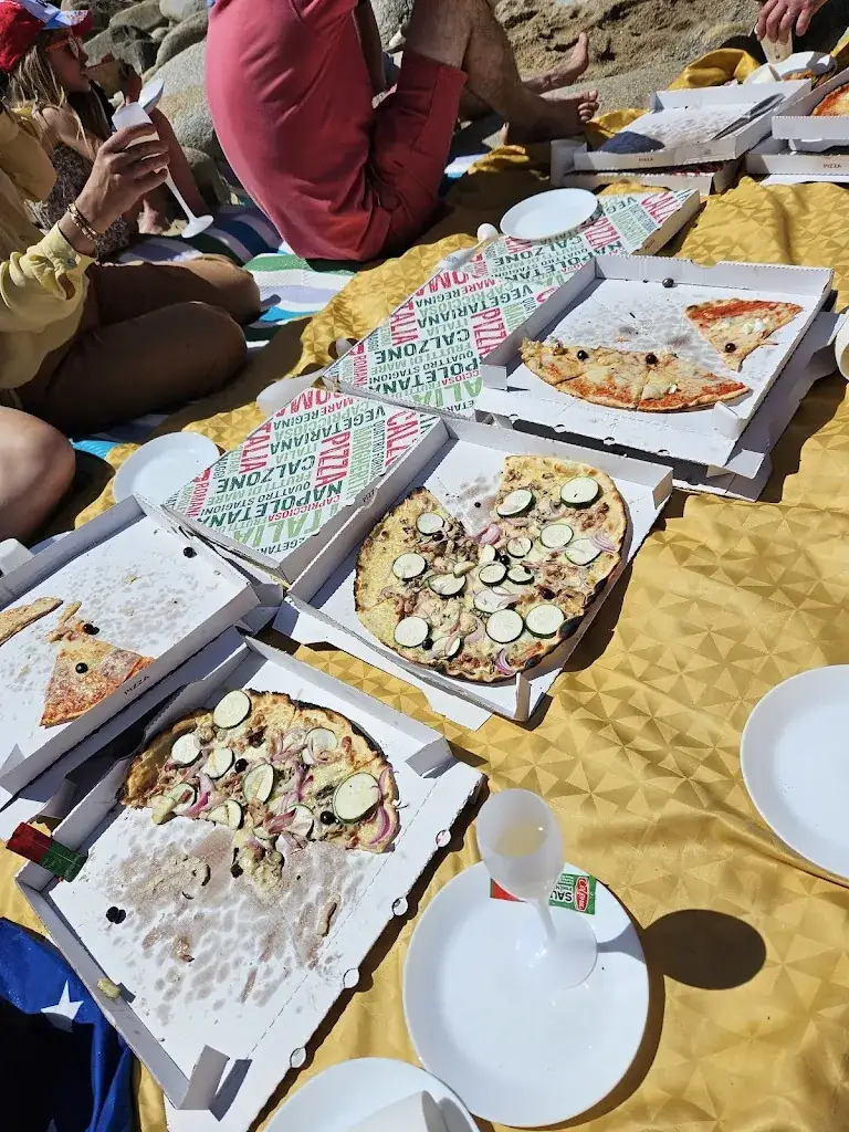 ELENA ELENA_La Cigale_56510_review