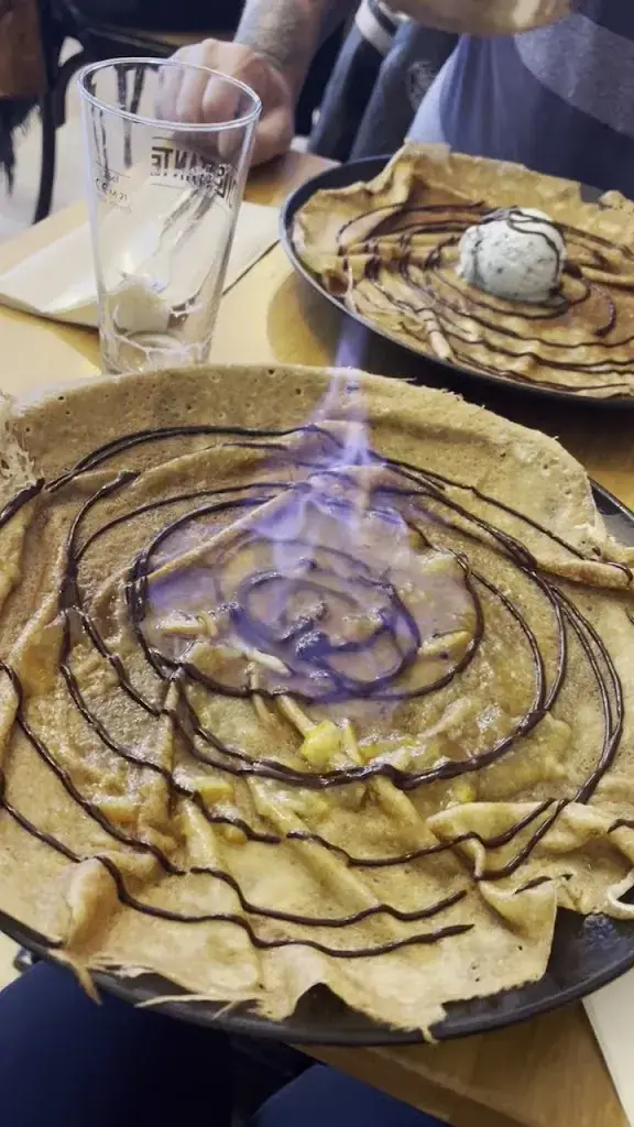 Cobra 72_La Capitainerie_Quiberon_review