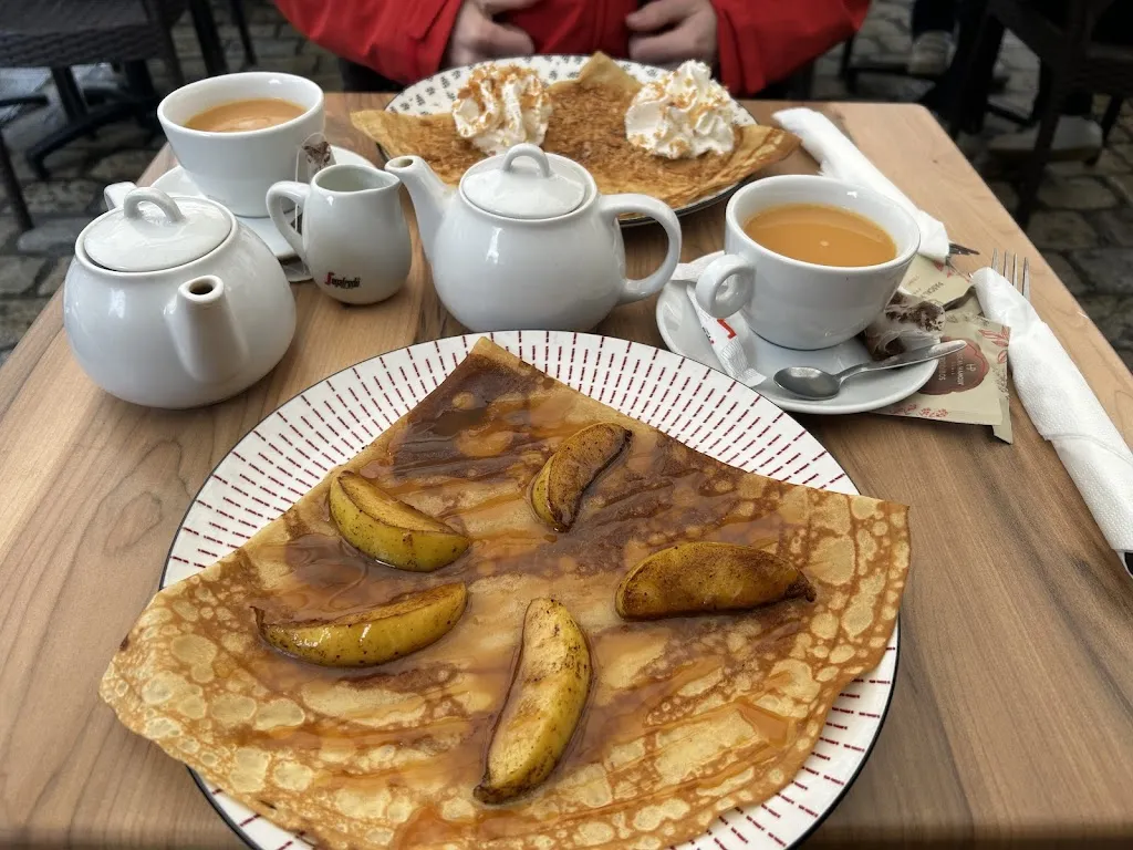 John Pipon_La Bigoudène_Dinan_review