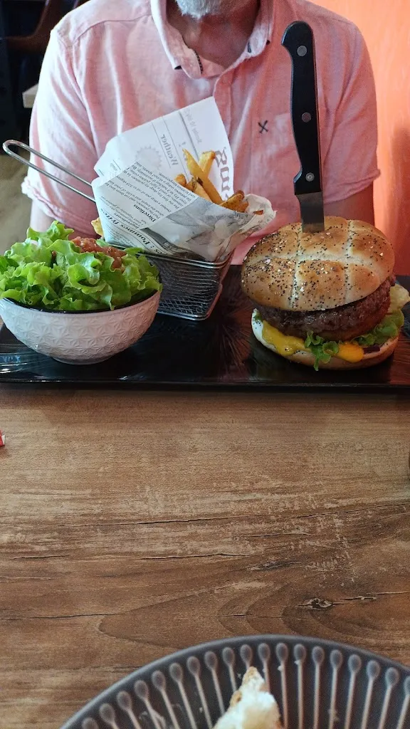 Julie Jaye_0'ptit resto_Trévé_review