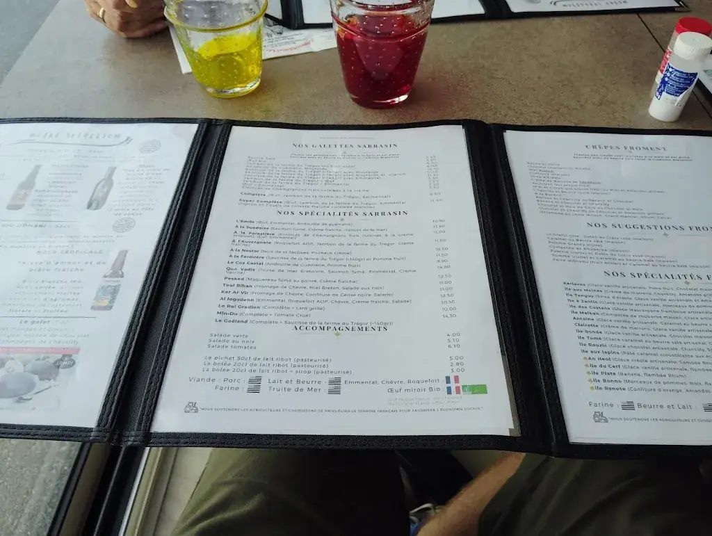 Menu_Les Sept Iles : Crêperie & Glacier Artisanal_Trégastel_immagine_2