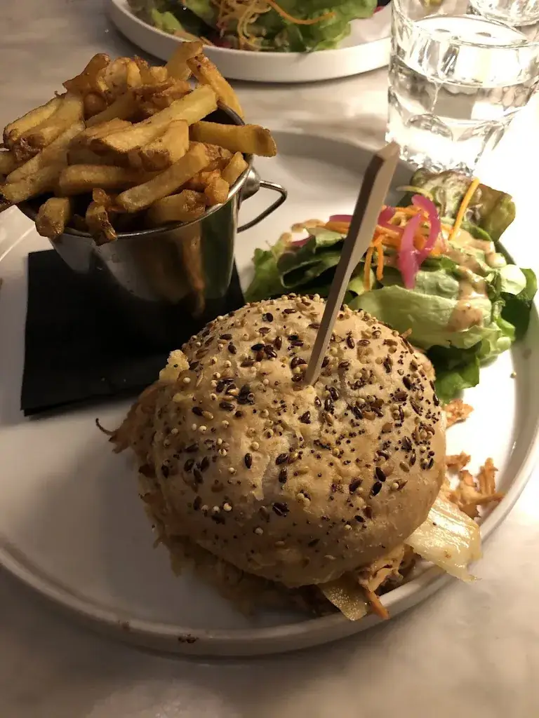 Le Cardinal Vannes_Vannes_slider_image_3