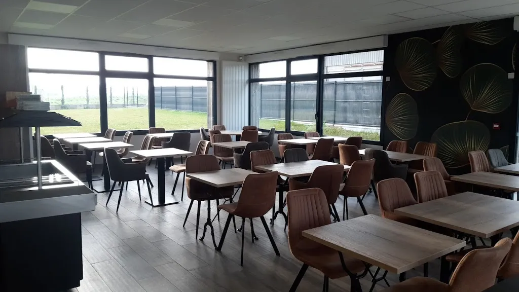 Le saulnier restaurant in Saulnières