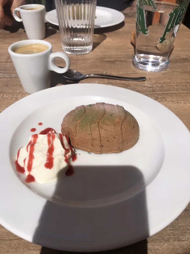 Nanne V_Les Pierres Folles_Rozier-en-Donzy_review