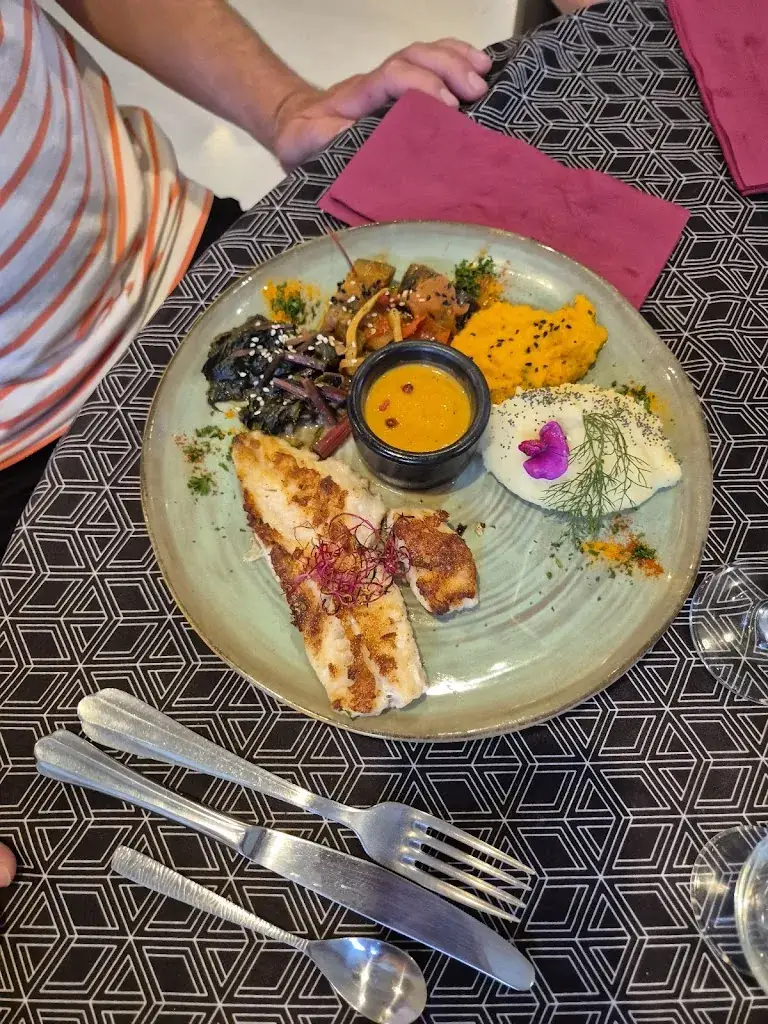 Sebastian Goethals_Le Poisson nageur_Trégunc_review