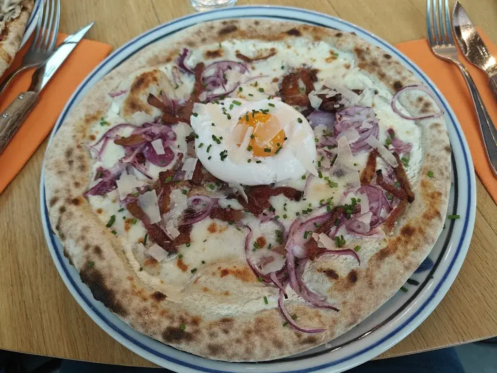 Nicolas Berthon_Cinecitta_Vern-sur-Seiche_review