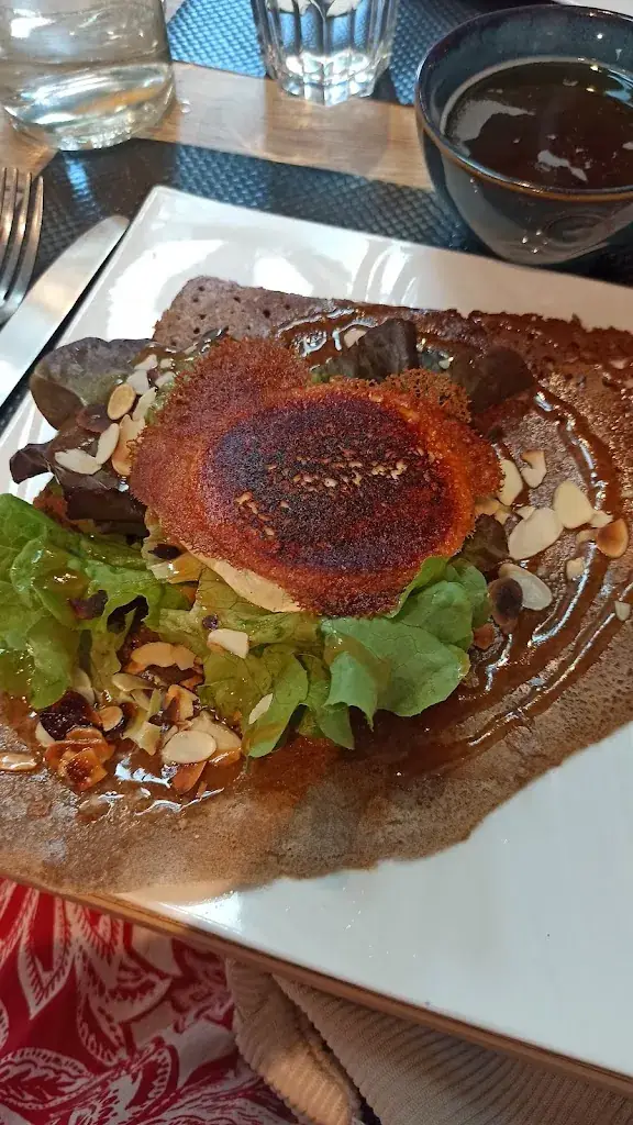 Mathilde Lbs_Crêperie Du Gorvello_Theix-Noyalo_review