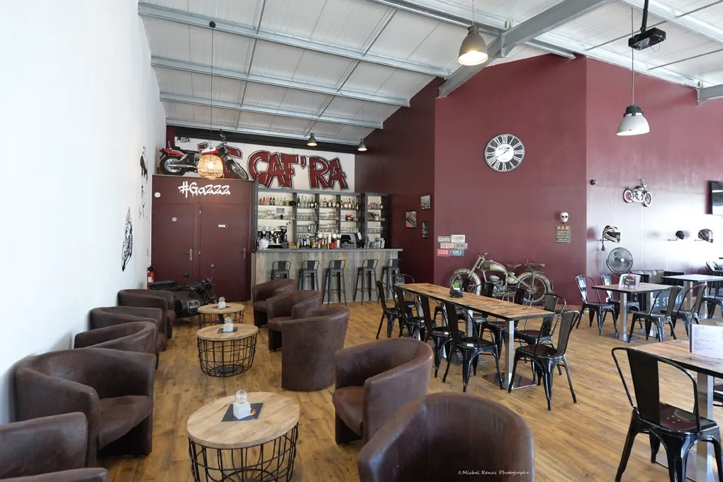 Le Caf’ra restaurant in Theix-Noyalo