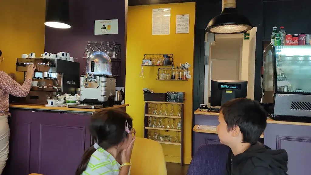 Kieun BAEK_Le Clos Mathilda_Séné_review