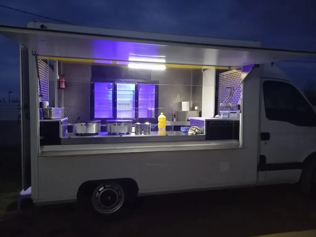 Foodtruck nom d'une crêpe ! Basée à Theix à côté de Vannes_Theix-Noyalo_slider_image_3