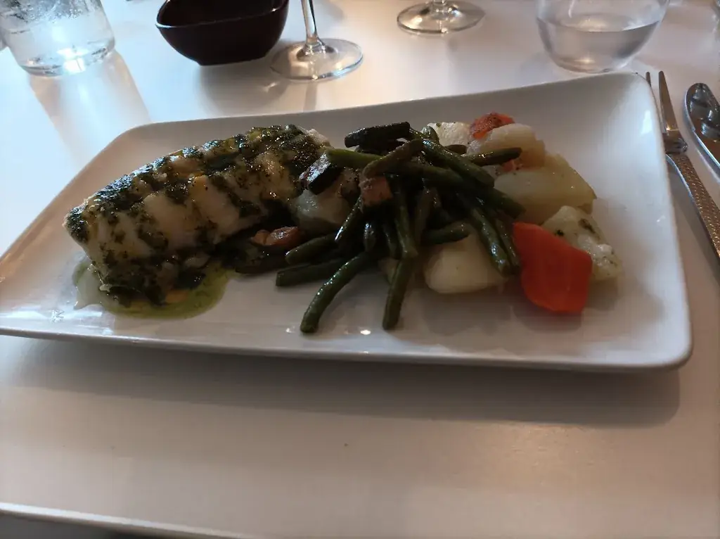 L'arbre de la Liberte_Mévoisins_slider_image_2