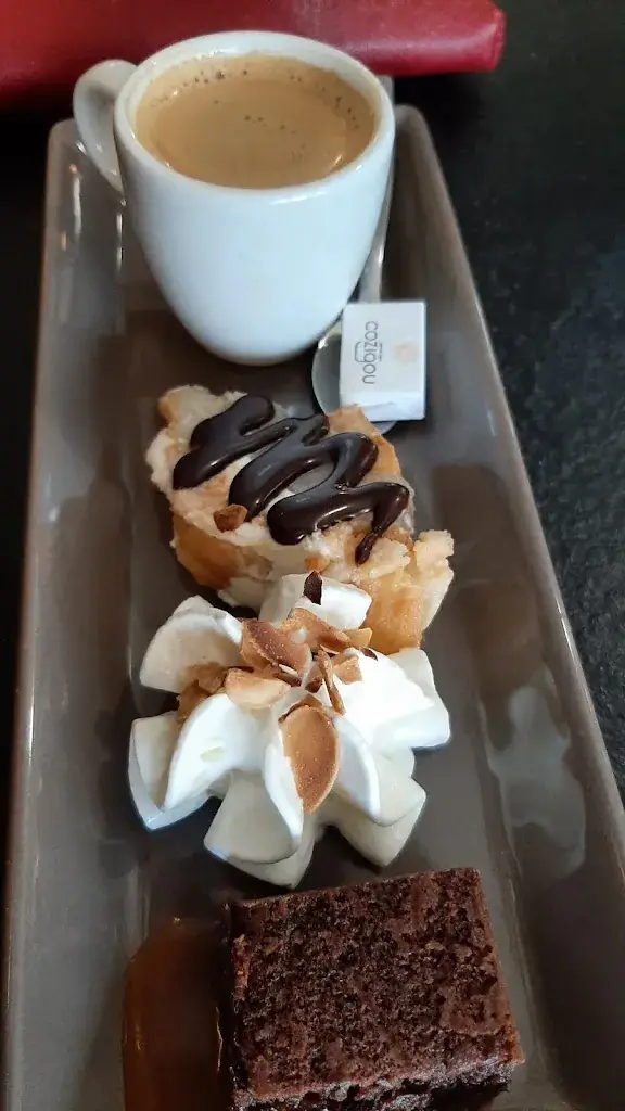 Joya Cousin_Le Rond de Serviette_Ploërmel_review