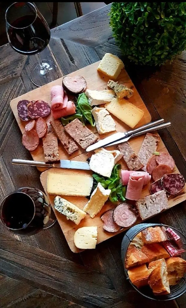 Le hangar par Morgane_Ploërmel_slider_image_2