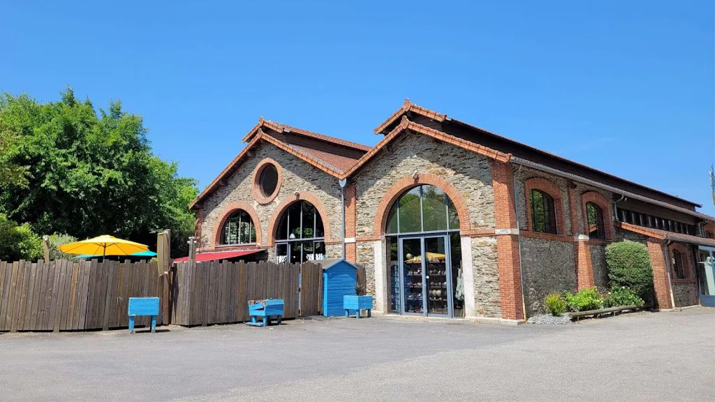 Le hangar par Morgane_Ploërmel_slider_image_3