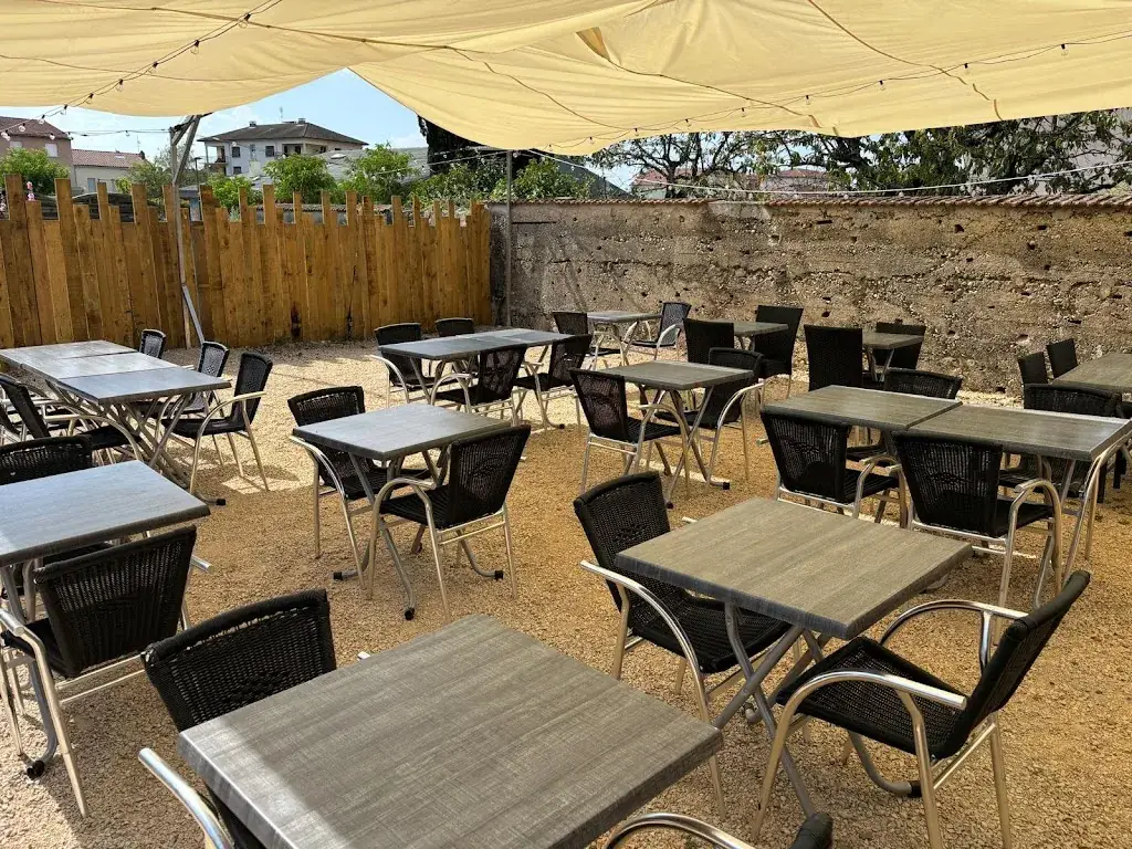 La Fourchette du Père Vincent Restaurant in Ambérieu-en-Bugey