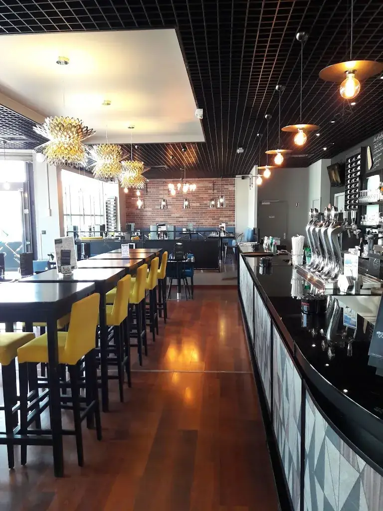 La Villa Nostra_Bourg-lès-Valence_slider_image_1