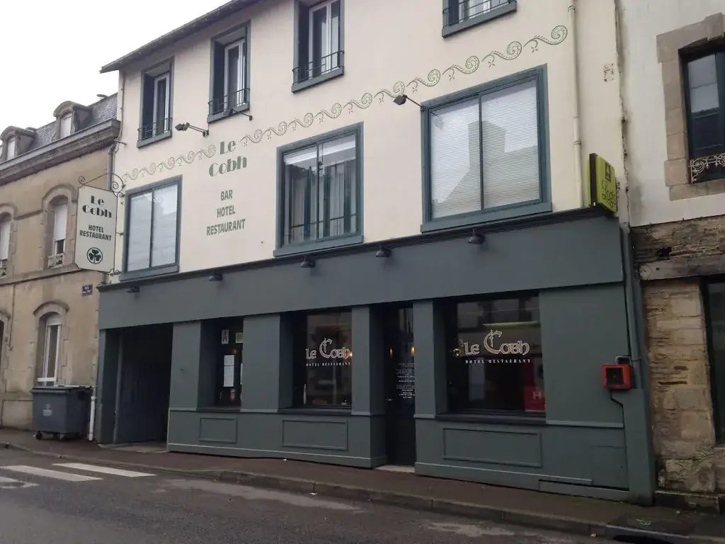 Hôtel Le Cobh restaurant in Ploërmel