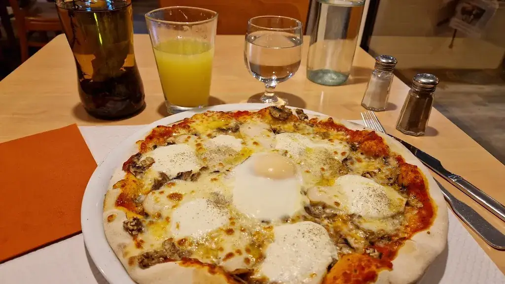 Steve Slade_Le Malleville_Ploërmel_review