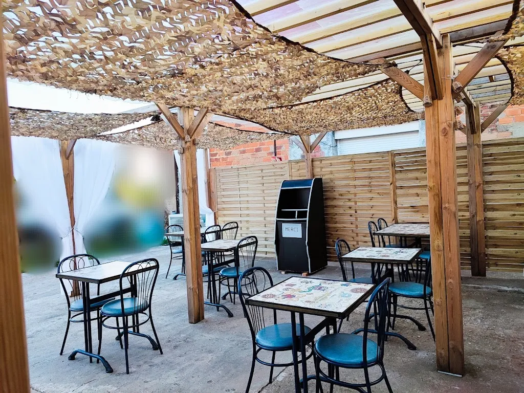 Rest'O Fox_Brou_slider_image_2