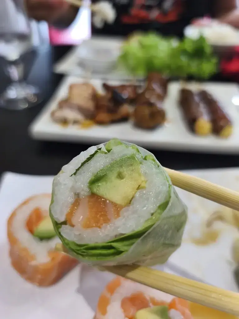 gina charma_New Tokyo Restaurant_Tremblay-en-France_review