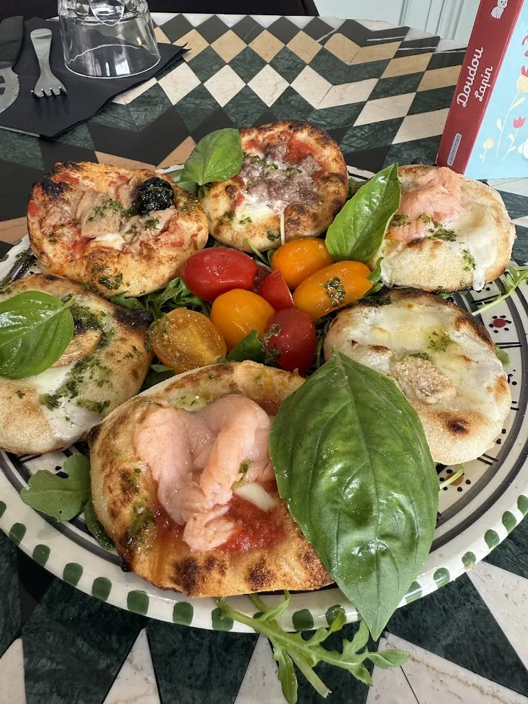 saida benadour_Poupino_Tremblay-en-France_review